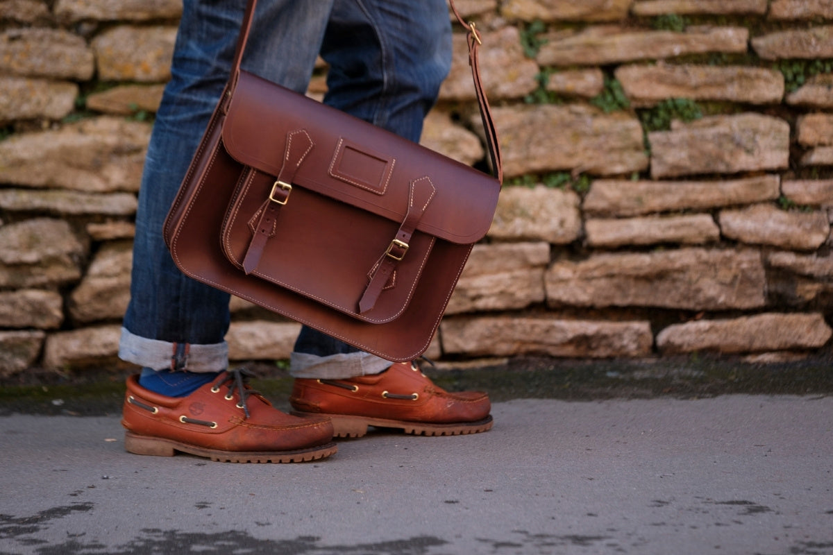 Choosing the Perfect Brown Leather Satchel: Stylish & Durable Bags
